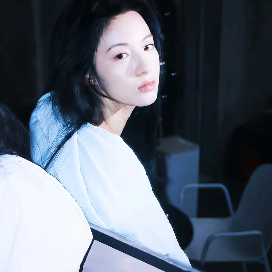 不许向上看
